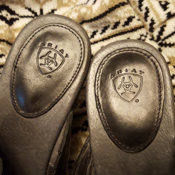Women's Ariat black leather shoes size 6.5 - Picture 9 of 11
